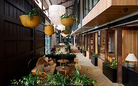 1 Hotel Melbourne
